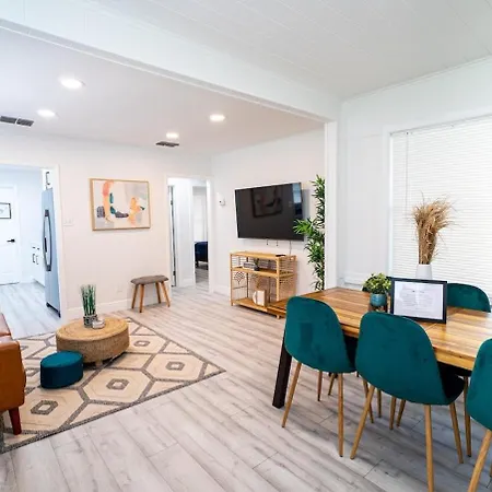 Homey Cozy Newly Renovated Stylish&Chic 7 Guests